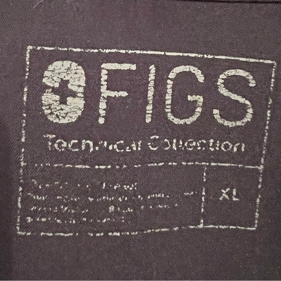 Figs Scrub Pants• Black - Picture 2 of 3